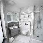 Inpoint G15 Near Old Town & Kazimierz District & Optional Paid Parking 4*