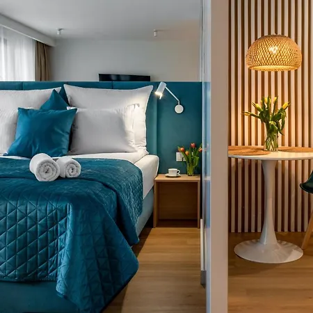 Inpoint G15 Near Old Town & Kazimierz District & Optional Paid Parking 4* Краков