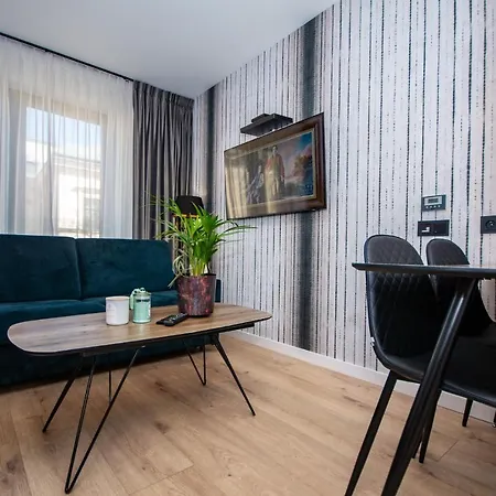 Inpoint G15 Near Old Town & Kazimierz District & Optional Paid Parking