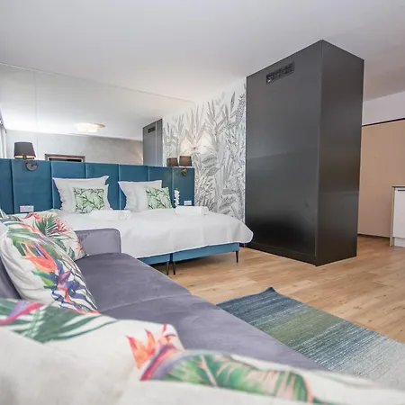 Aparthotel Inpoint G15 Near Old Town & Kazimierz District & Parking Option Krakow