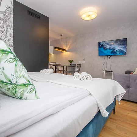 Inpoint G15 Near Old Town & Kazimierz District & Optional Paid Parking Krasków