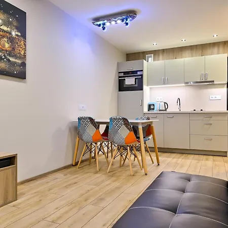 アパートホテル Inpoint G15 Near Old Town & Kazimierz District & Parking Option *