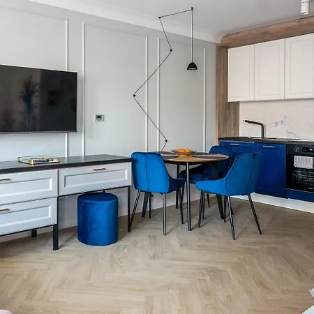 Inpoint G15 Near Old Town & Kazimierz District & Optional Paid Parking 4*