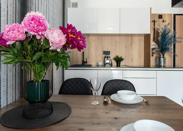 Inpoint G15 Near Old Town & Kazimierz District & Optional Paid Parking