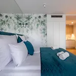 Apart-hotel Inpoint G15 Near Old Town & Kazimierz District & Optional Paid Parking Cracóvia