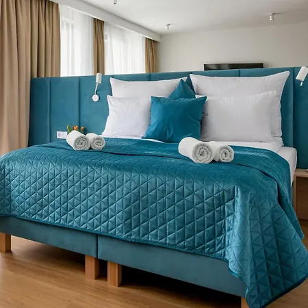 Lägenhetshotell Inpoint G15 Near Old Town & Kazimierz District & Optional Paid Parking 4*