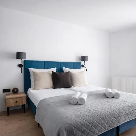 Lägenhetshotell Inpoint G15 Near Old Town & Kazimierz District & Optional Paid Parking