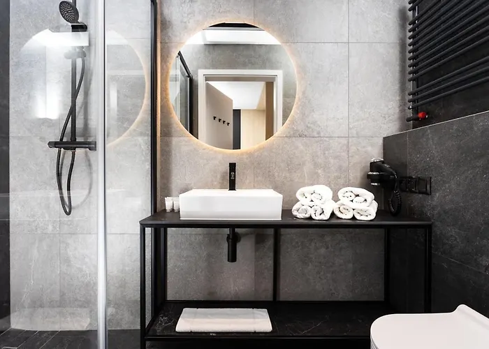 Inpoint G15 Near Old Town&kazimierz District&optional Paid Parking 4* Kraków